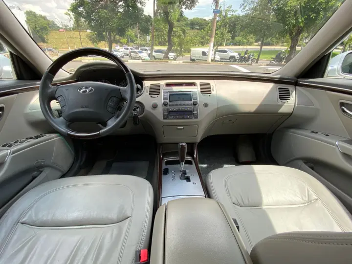 AZERA GLS 3.3 V6 24V 4p Aut.