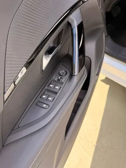 2008 1.0 Turbo 200 Allure