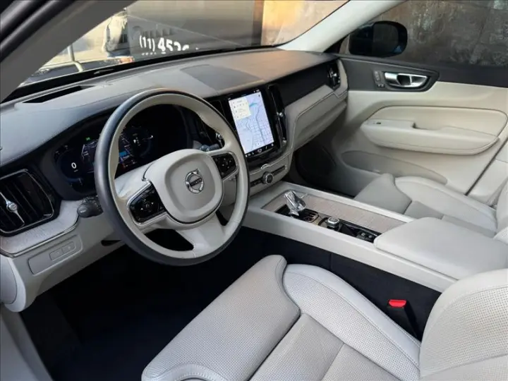 XC60 2.0 T8 Recharge Ultimate AWD Geartronic