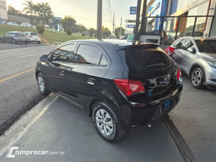 ONIX HATCH LT 1.0 8V FlexPower 5p Mec.