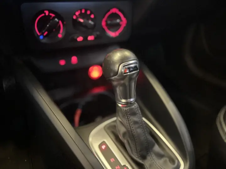 A1 1.4 16V 4P TFSI SPORTBACK ATRACTION S-TRONIC AUTOMÁTICO