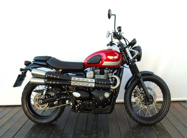 TRIUMPH STREET SCRAMBLER