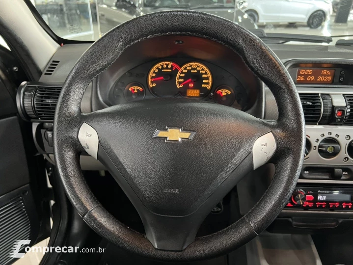 CLASSIC 1.0 MPFI ADVANTAGE 8V FLEX 4P MANUAL