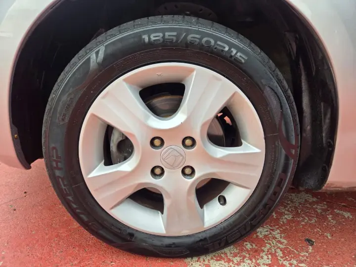 Fit LX 1.4/ 1.4 Flex 8V/16V 5p Mec.