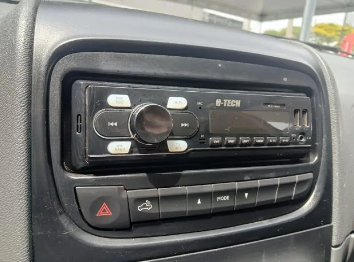 STRADA - 1.4 MPI HARD WORKING CS 8V 2P MANUAL