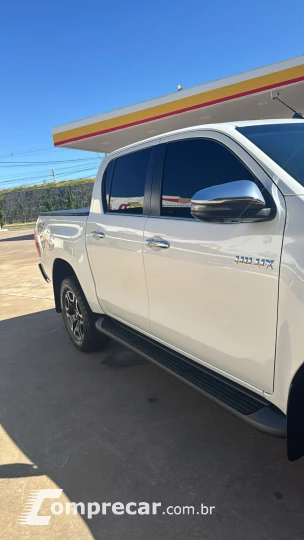 HILUX 2.8 D-4d Turbo CD SRX 4X4