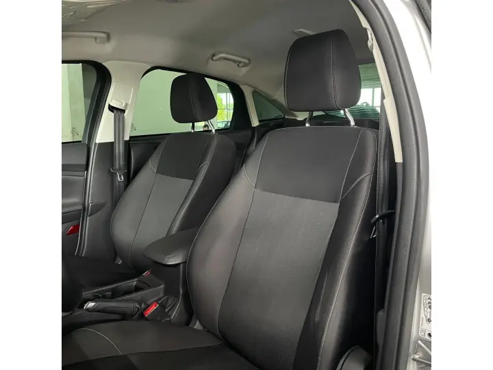 FOCUS 2.0 SE 16V FLEX 4P POWERSHIFT