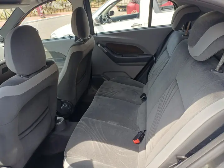 AGILE 1.4 MPFI LTZ Wifi 8V