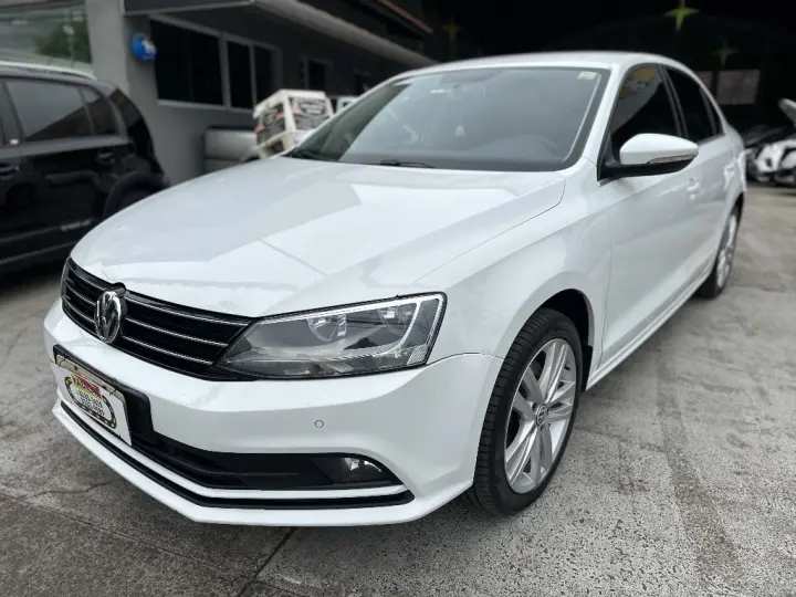 JETTA 2.0 TSI HIGHLINE 211CV GASOLINA 4P TIPTRONIC