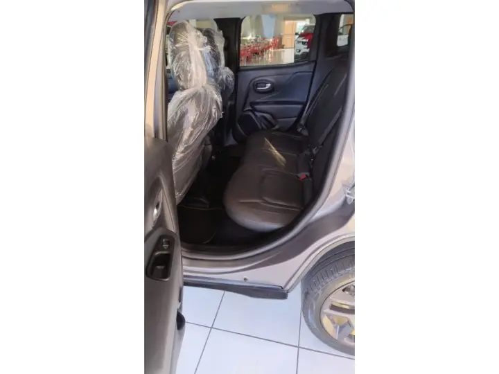 RENEGADE 1.8 16V FLEX LIMITED 4P AUTOMÁTICO