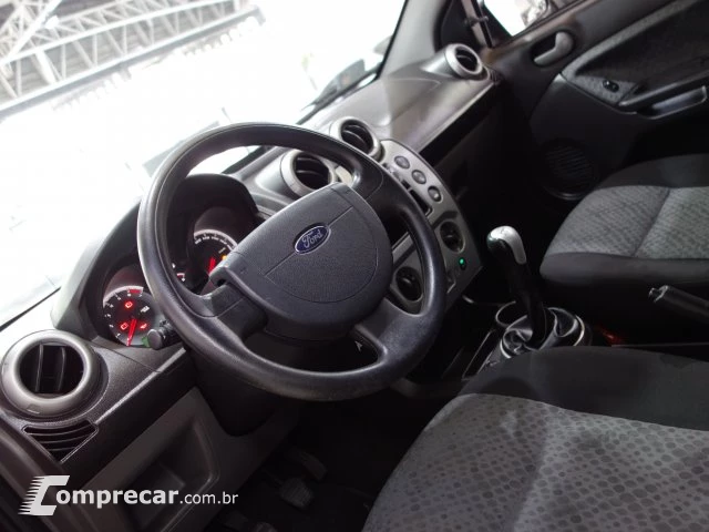 FIESTA HATCH - 1.6 MPI HATCH 8V 4P MANUAL