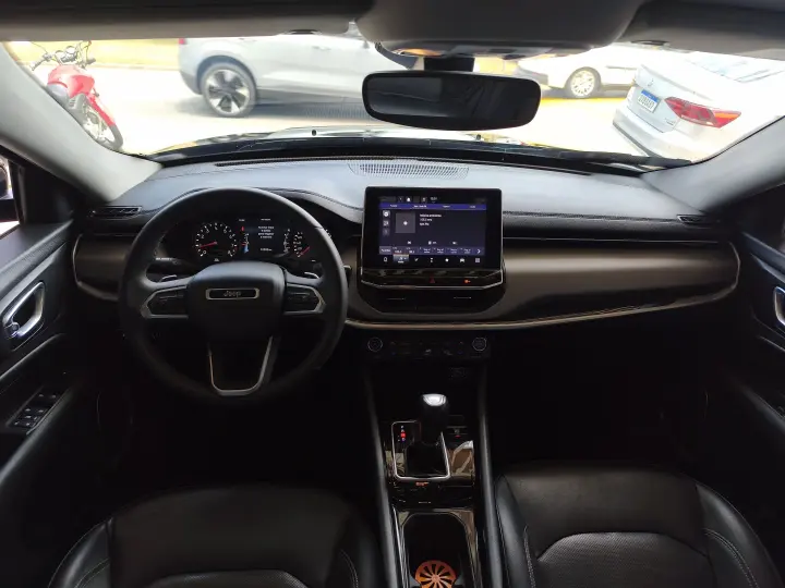 COMPASS 1.3 T270 TURBO FLEX LONGITUDE AT6