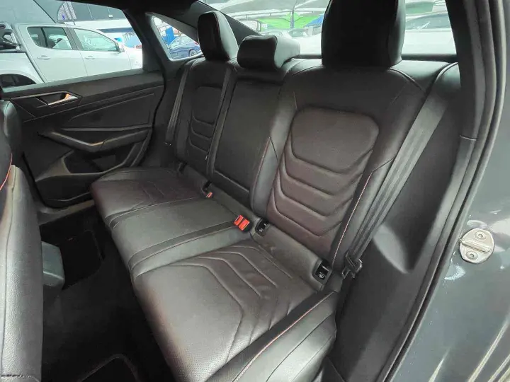 JETTA 2.0 350 TSI GASOLINA GLI DSG