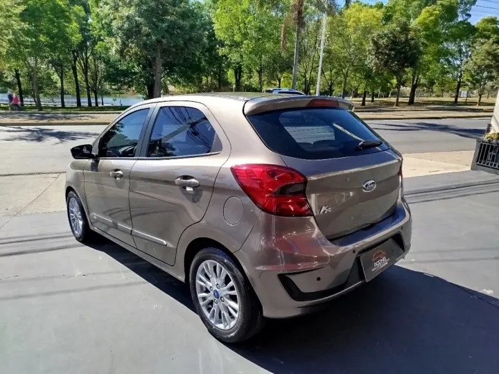 Ka 1.0 SE/SE Plus TiVCT Flex 5p