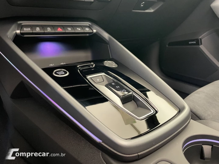 A3 2.0 40 TFSI GASOLINA SEDAN PERFORMANCE BLACK S-TRONIC