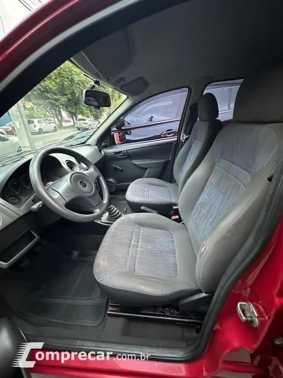 CELTA 1.0 MPFI Life 8V