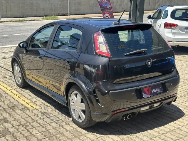 PUNTO - 1.8 BLACKMOTION 16V 4P AUTOMATIZADO