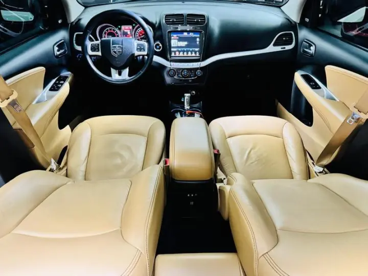 JOURNEY RT 3.6 AWD V6 AUT