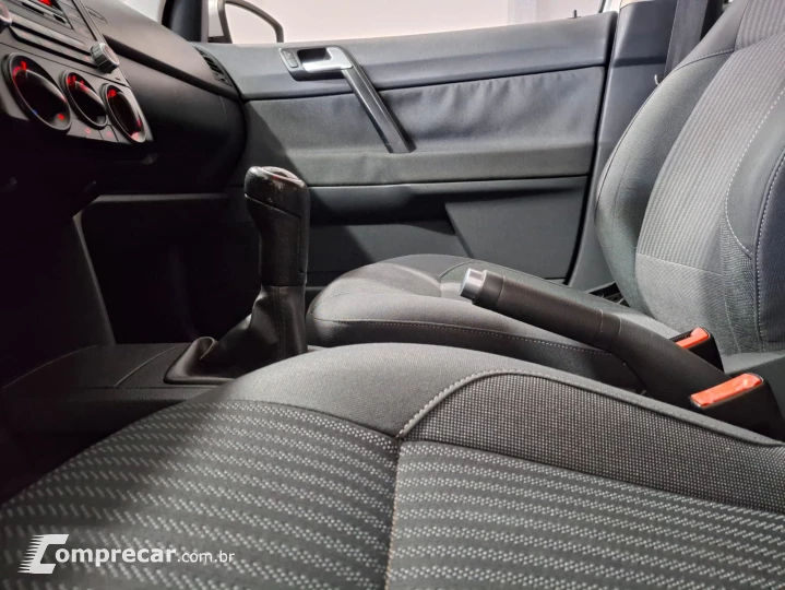 POLO 1.6 MI 8V
