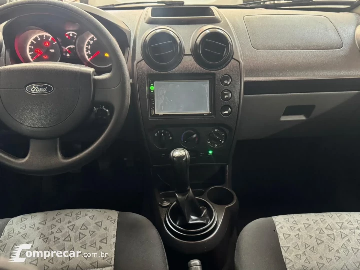 FIESTA 1.0 ROCAM SE SEDAN 8V