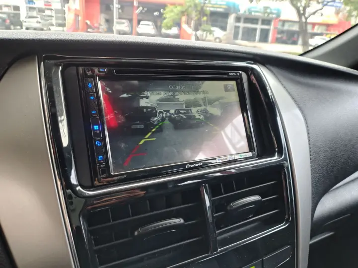 YARIS 1.3 16V XL LIVE MULTIDRIVE