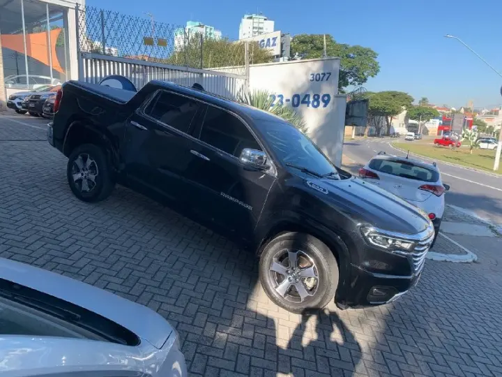 RAMPAGE LAR. HURR. 4 2.0 TB CD 4X4  Aut.