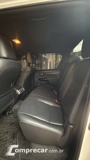 HILUX 2.8 D-4d Turbo CD SRX 4X4