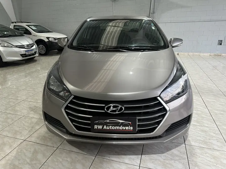 HB20S 1.0 Comfort Plus 12V