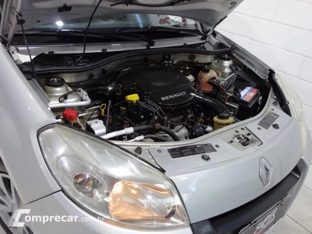 SANDERO - 1.6 EXPRESSION 8V 4P MANUAL