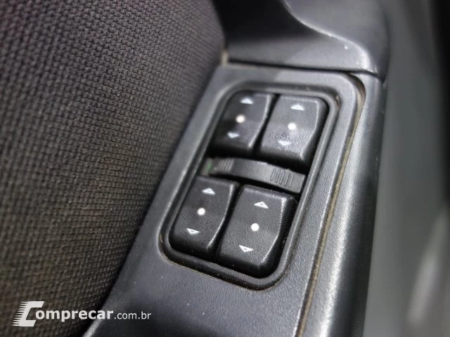 MERIVA - 1.8 MPFI JOY 8V 4P MANUAL