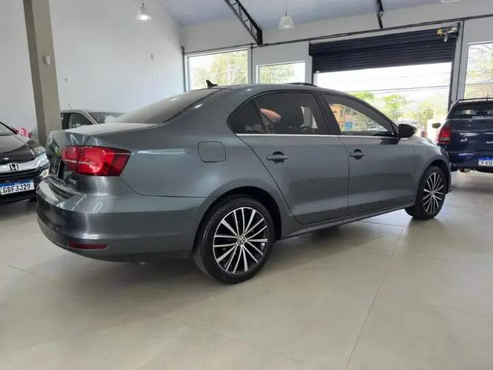 JETTA Highline 2.0 TSI 16V 4p Tiptronic