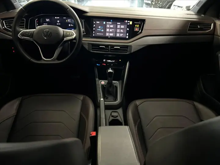 VIRTUS 1.0 200 TSI HIGHLINE AUTOMÁTICO