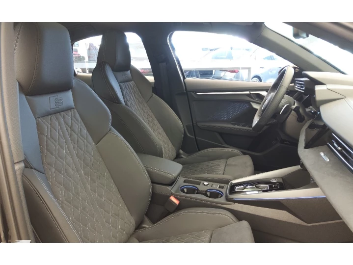 A3 2.0 40 TFSI GASOLINA SEDAN PERFORMANCE BLACK S-TRONIC