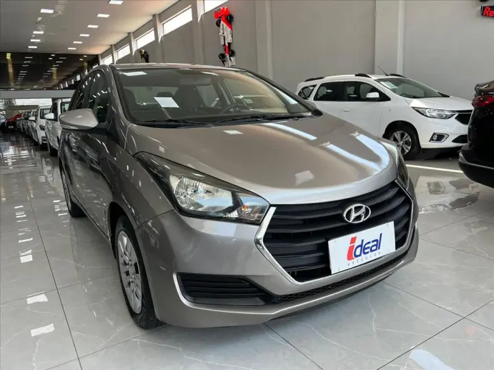 HB20S 1.0 COMFORT PLUS 12V FLEX 4P MANUAL