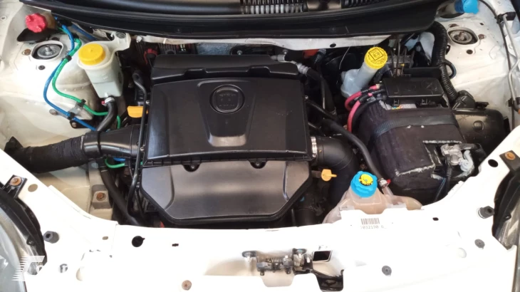 PALIO 1.6 MPI Sporting 16V