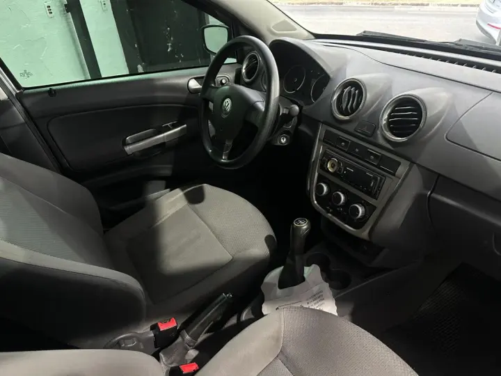 VOYAGE 1.0/1.0 City Mi Total Flex 8V 4p