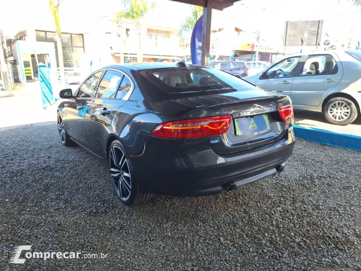 XE 2.0 16V 4P SI4 PURE TECH TURBO AUTOMÁTICO