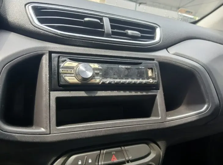 ONIX - 1.4 MPFI LT 8V 4P MANUAL