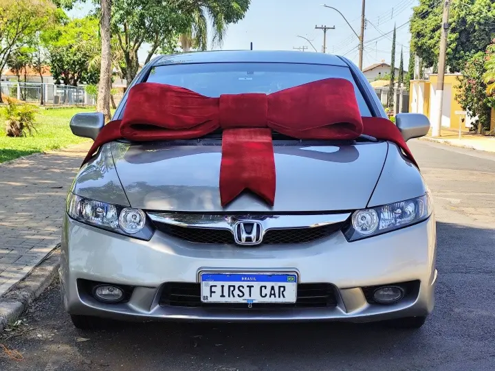 CIVIC 1.8 LXS 16V GASOLINA 4P AUTOMÁTICO