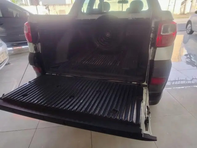 STRADA - 1.4 MPI HARD WORKING CD 8V 3P MANUAL