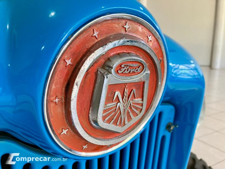 8 N Modelo sem Versão