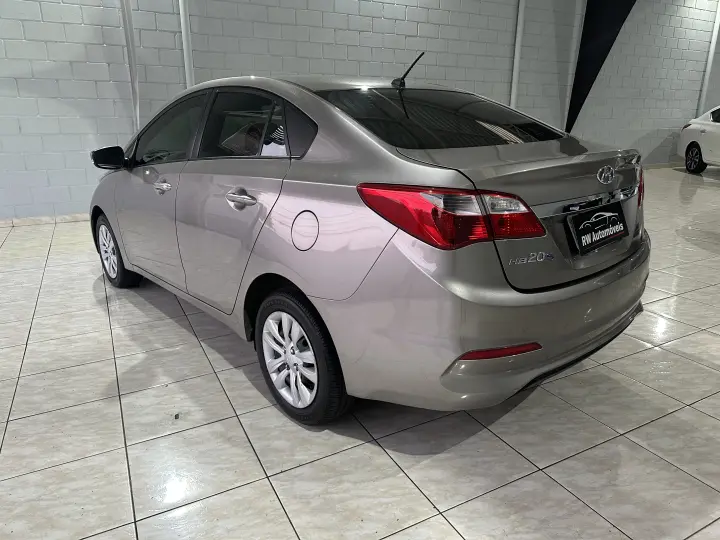 HB20S 1.0 Comfort Plus 12V