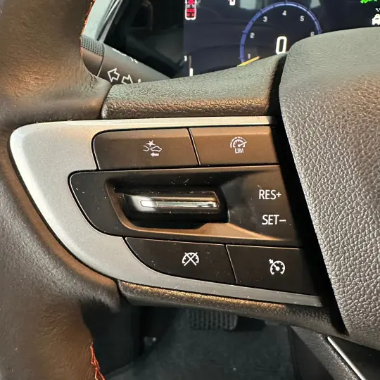 SPIN PREMIER 1.8 8V Econo.Flex 5p Aut.