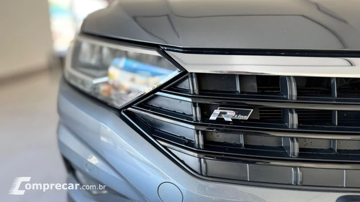 Jetta 1.4 4P 250 TSI R-LINE AUTOMÁTICO