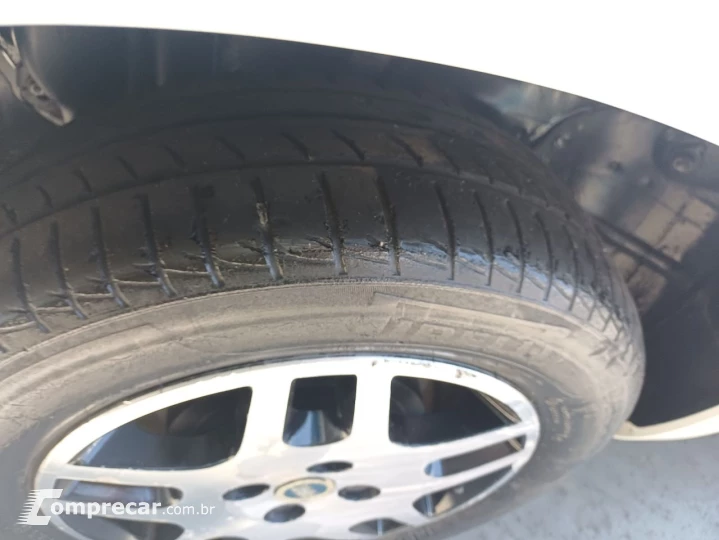 Uno 1.4 4P FLEX EVOLUTION