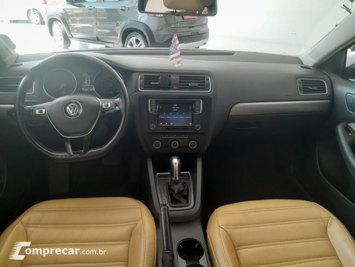 Jetta 1.4 16V 4P TSI CONFORTLINE AUTOMÁTICO
