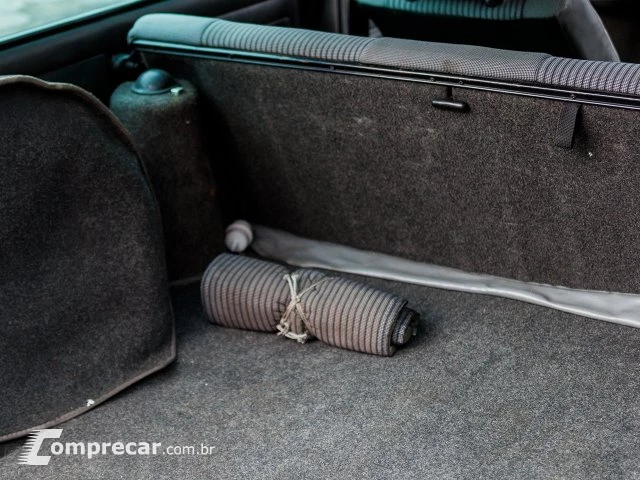 PARATI - 1.6 CL 8V 2P MANUAL