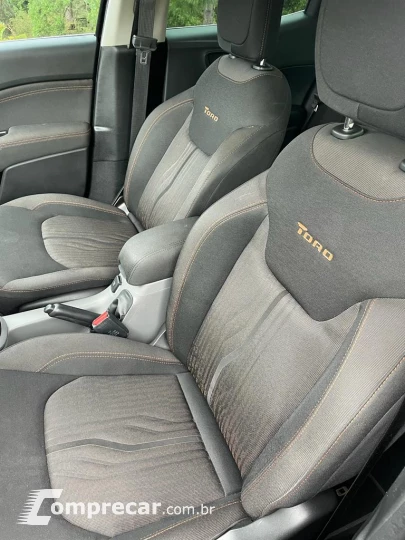 TORO 2.0 16V Turbo Volcano 4WD AT9