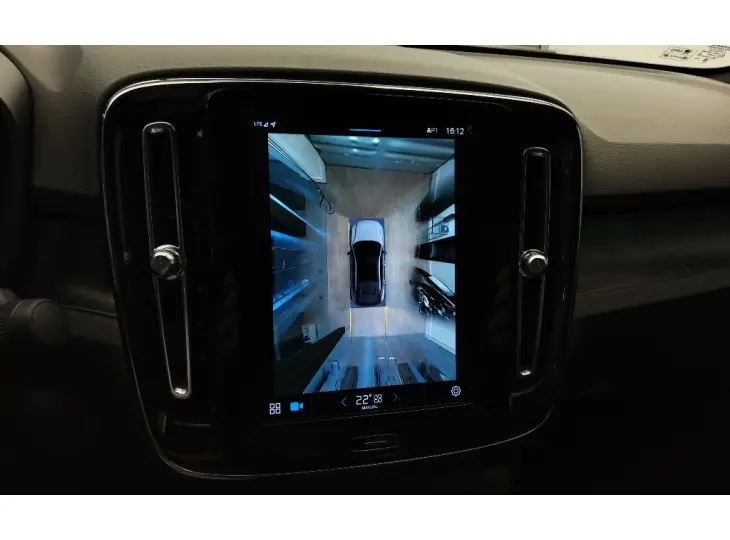 C40 P8 RECHARGE TWIN ELECTRIC ULTIMATE AWD