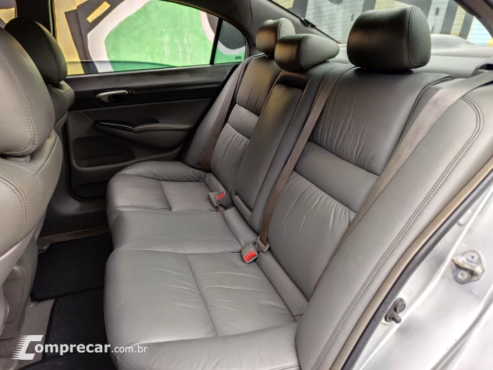 CIVIC 1.8 LXS 16V FLEX 4P AUTOMÁTICO